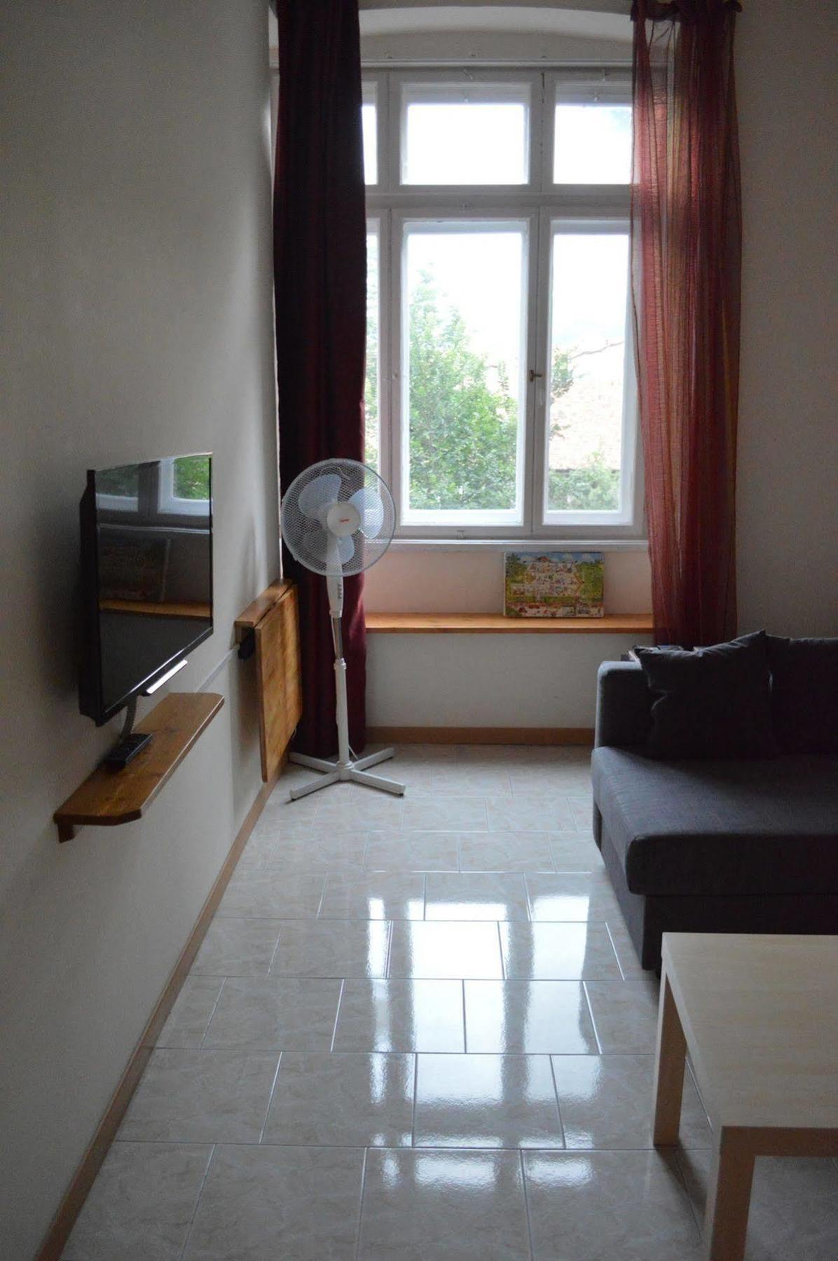 Casa Vacanze All'Angolo Триест Экстерьер фото