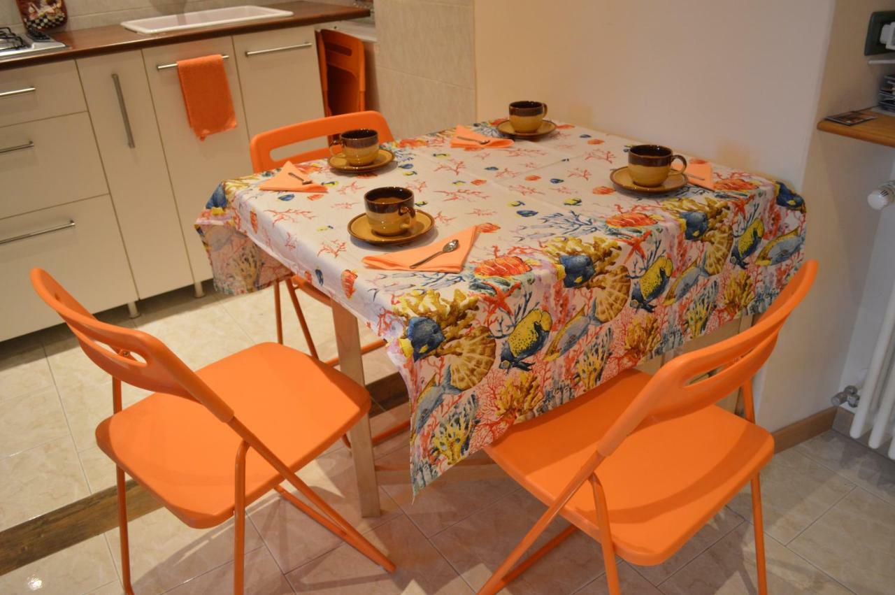 Casa Vacanze All'Angolo Триест Экстерьер фото