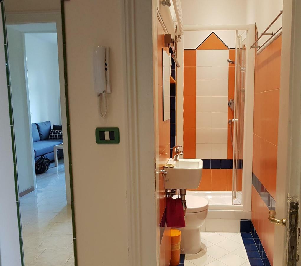 Casa Vacanze All'Angolo Триест Экстерьер фото